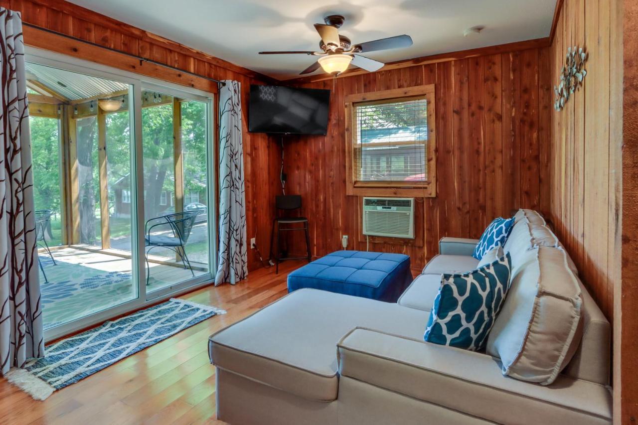 Warsaw Cabin With Sunroom And Lake Access! Zewnętrze zdjęcie